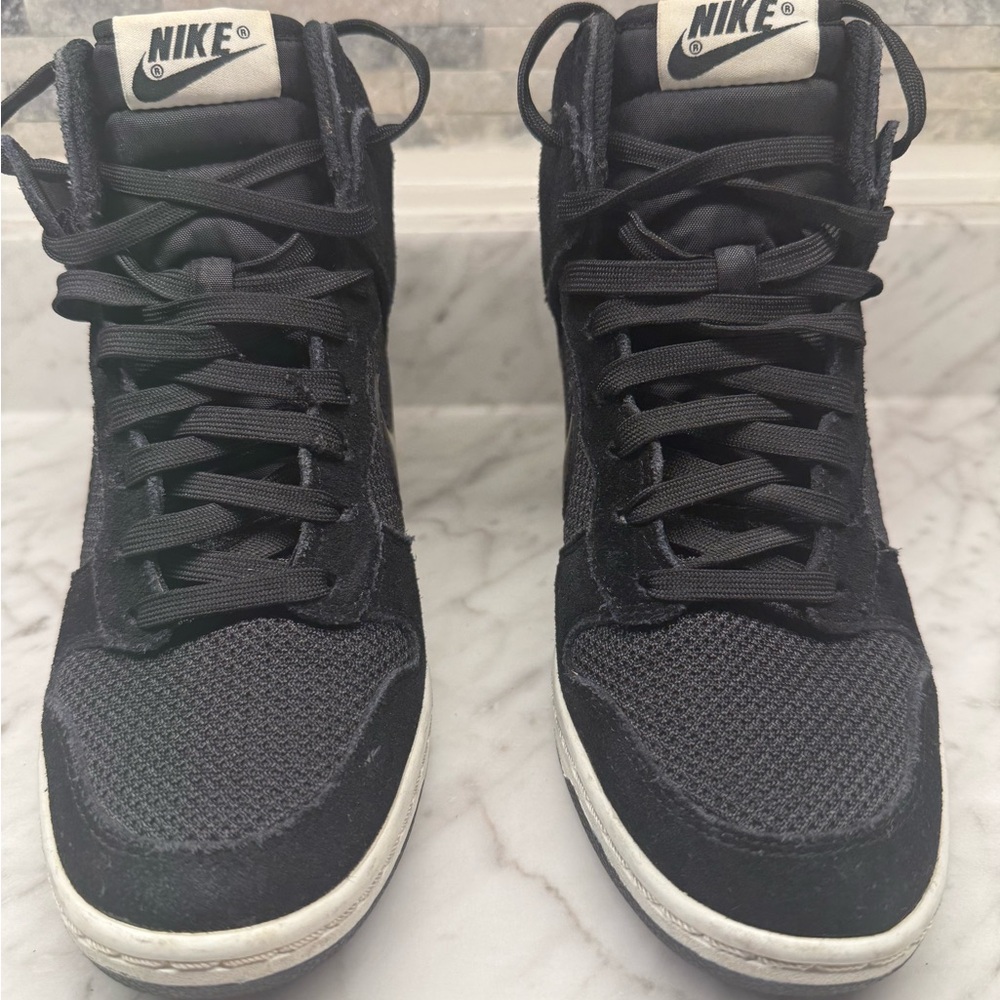 Beautifully Worn Size 6 Women Nike Dunk Sky Hi Wedge Sneakers.